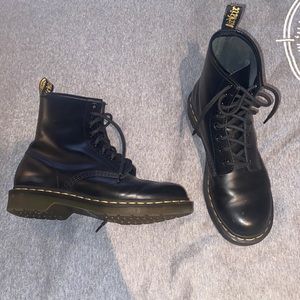 Doc Martin Boots. Worn Once. Leather. Size 8 1/2